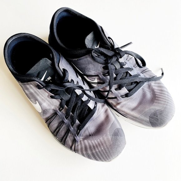 Nike Free Athletic Shoes size 7 - Picture 8 of 9